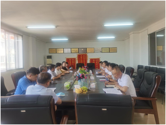 巩固脱贫攻坚成果，，，，，助力乡村振兴——龙8头号玩家集团向岫岩县黄花甸镇关门山村送驻村干部工作(图6)
